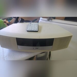 Bose Wave Radio II Model AWR1B1 and Remote